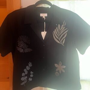 🍓SOLD🍓 NWT Roark Shirt